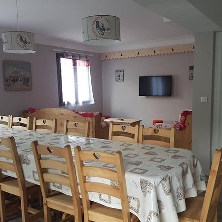 Вилла Le Gite Des 3 Vallees Люс-Сен-Совёр Экстерьер фото